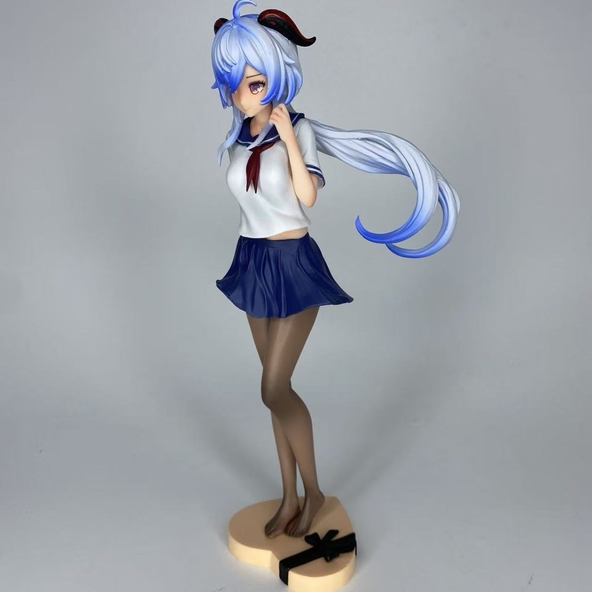 Figurka anime Ganyu z serii 25 – Desk Setup Tv recenzja i cena