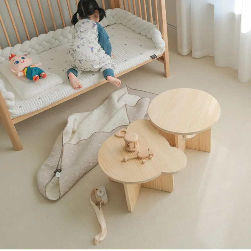 Mały stolik dziecięcy z litego – Desk Setup Small Room recenzja i cena